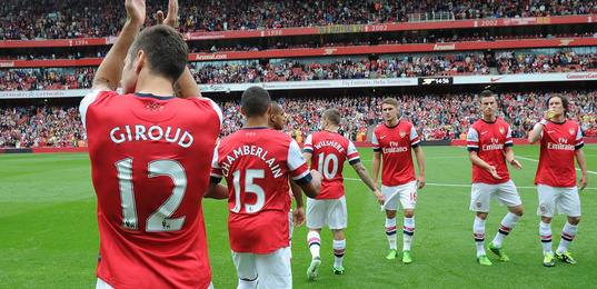 英超赛场亮点：利物浦逆转曼联,（英超焦点：利物浦完成对曼联的逆转）