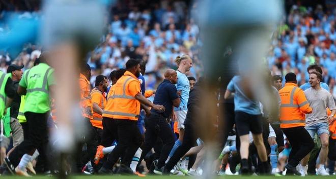 法尔克：阿斯拉尼进入拜仁和多特引援名单，球员解约金3000万（法尔克：拜仁、多特将阿斯拉尼列入引援名单，解约金为3000万）