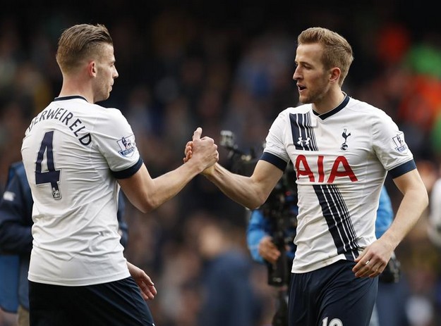 B席：瓜帅每年都会改变，谢尔基能传99%的球员传不出的球（B席：瓜迪奥拉每年都在进化，谢尔基能送出99%球员做不到的传球）