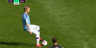 穆帅：葡萄牙体育有一人随便犯规都没事，我们仍在争冠行列（穆里尼奥：葡萄牙体育有人犯规不受罚，我们仍在冠军竞争中）