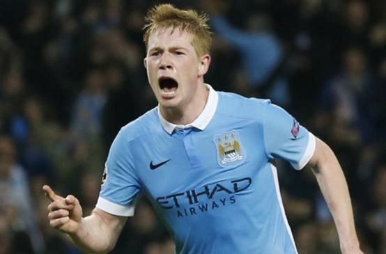 篮球湖人球迷制作大型海报欢迎队内新援（湖人球迷以巨幅海报欢迎新援加盟）