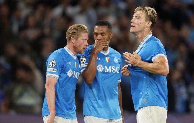 官方：罗马主帅加斯佩里尼当选意甲10月最佳主帅（官宣：罗马主帅加斯佩里尼荣获意甲10月最佳教练）