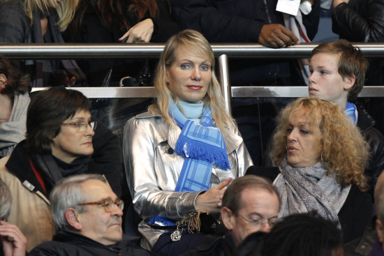 体总：占旭刚任举重摔跤柔道中心主任，王励勤任乒羽中心副主任（体育总局任命：占旭刚出任举摔柔中心主任，王励勤任乒羽中心副主任）