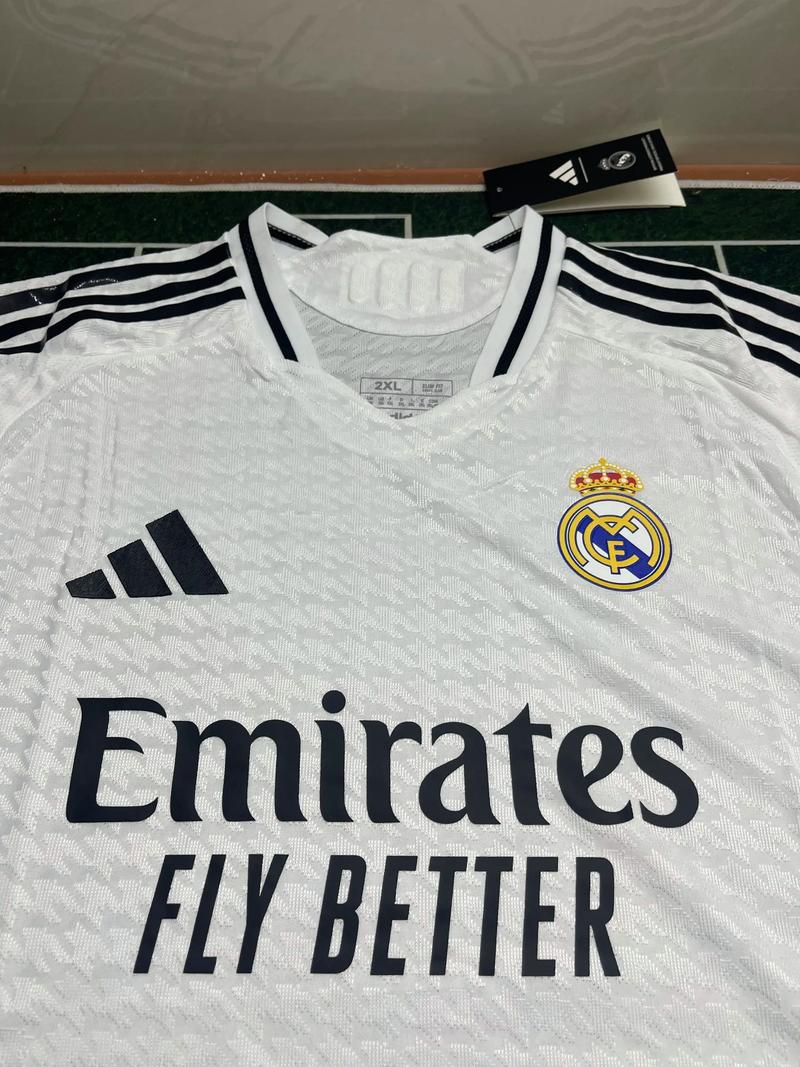 都灵vs比萨：乔瓦尼-西蒙尼、切-亚当斯首发，阿金桑米罗、森佩尔出战（都灵对阵比萨：乔瓦尼-西蒙尼、切-亚当斯先发，阿金桑米罗与森佩尔登场）