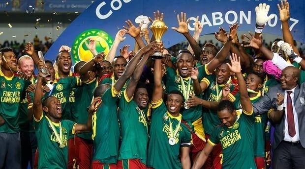 前锋连续助攻带动全队节奏（前锋连助攻激活全队节奏）