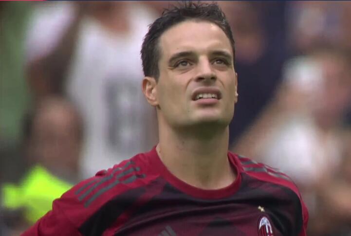 颜骏凌：武磊赛前对球队做了动员，我们争冠经验丰富没有包袱（颜骏凌：武磊赛前鼓劲全队，我们争冠经验十足、轻装上阵）